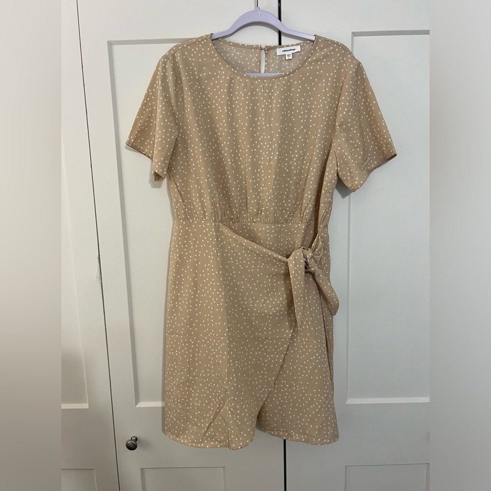 Mittoshop tan polka dot wrap dress size Large